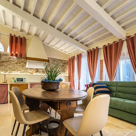 Villa D'epoca Carniani