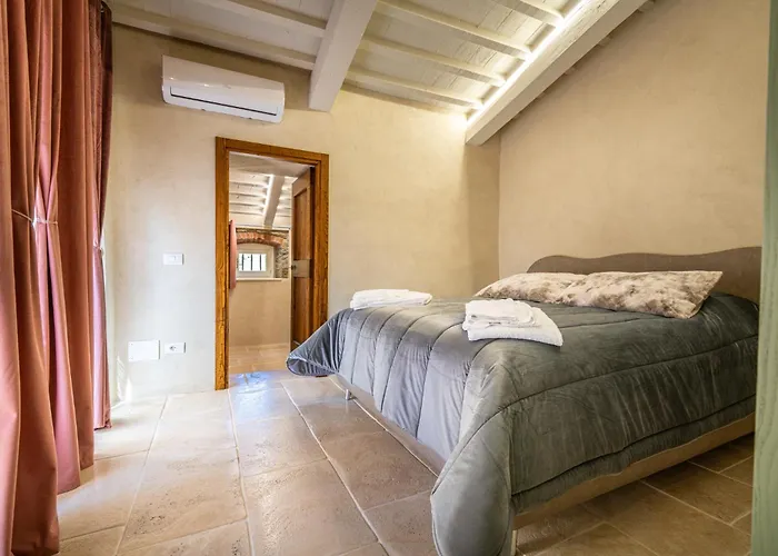 德坡萨卡尼亚尼别墅旅馆